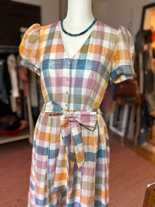 Gal Meets Glam | Multicolor Plaid Linen Midi Dress, 2