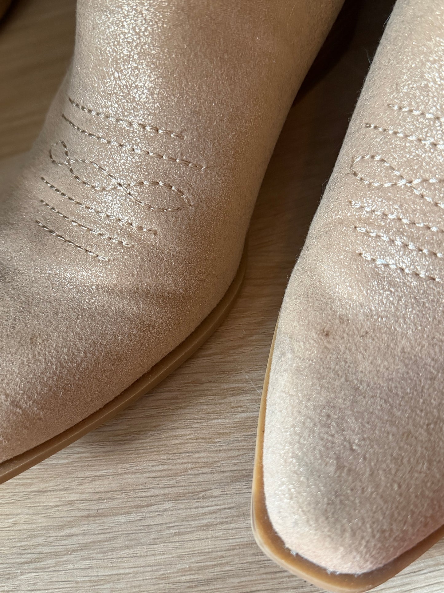 Dolce Vita | Cowgirl Booties, 8