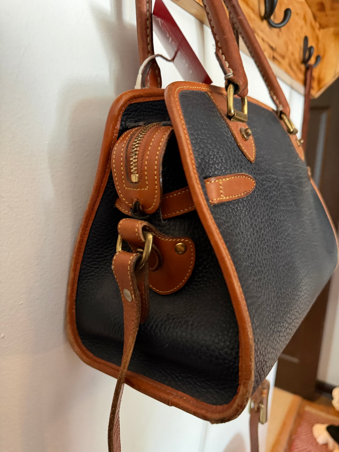 Dooney & Burke | Leather Satchel Buckle Bag