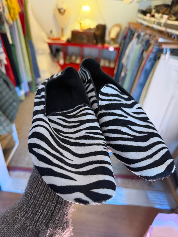 Zara | Zebra Loafers, 38