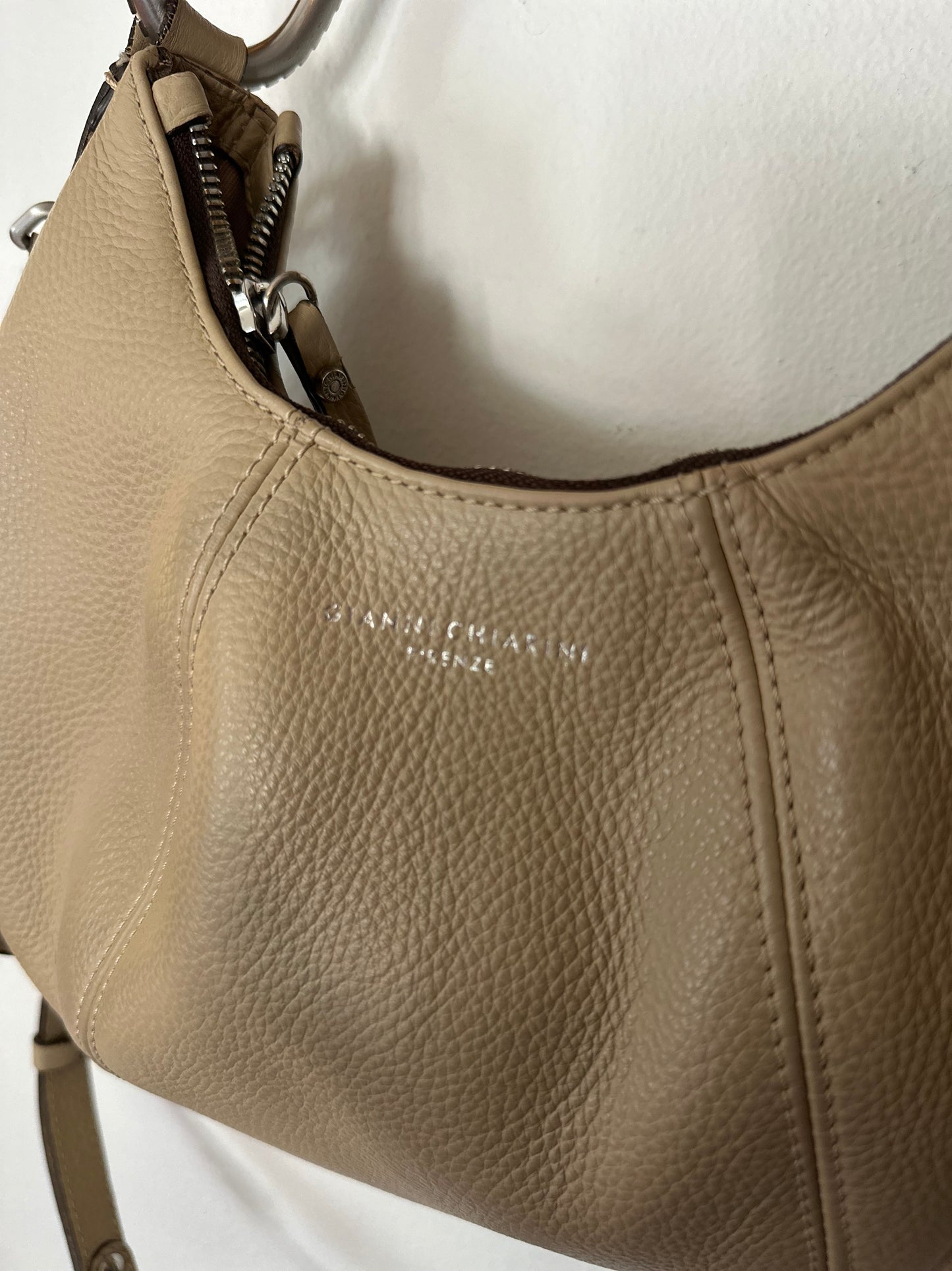 Gianni Chiarini | Beige Shoulder + Crossbody Italian Leather Bag
