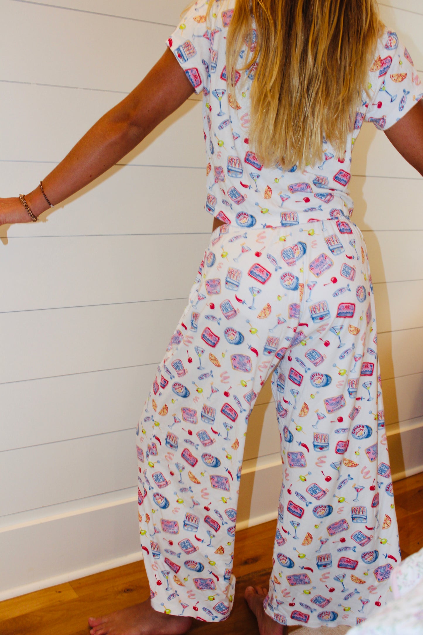 Roller Rabbit | Tinned or Twist Pajama Set, L