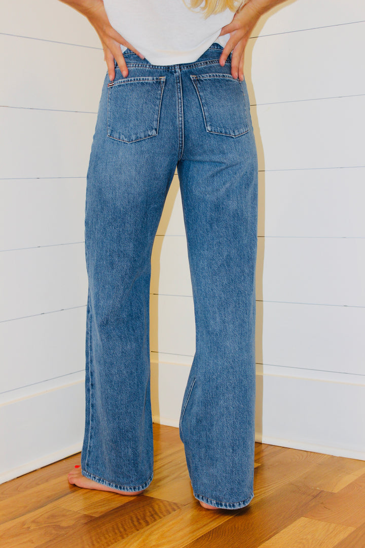 Alice + Olivia | Chic Jeans, 25