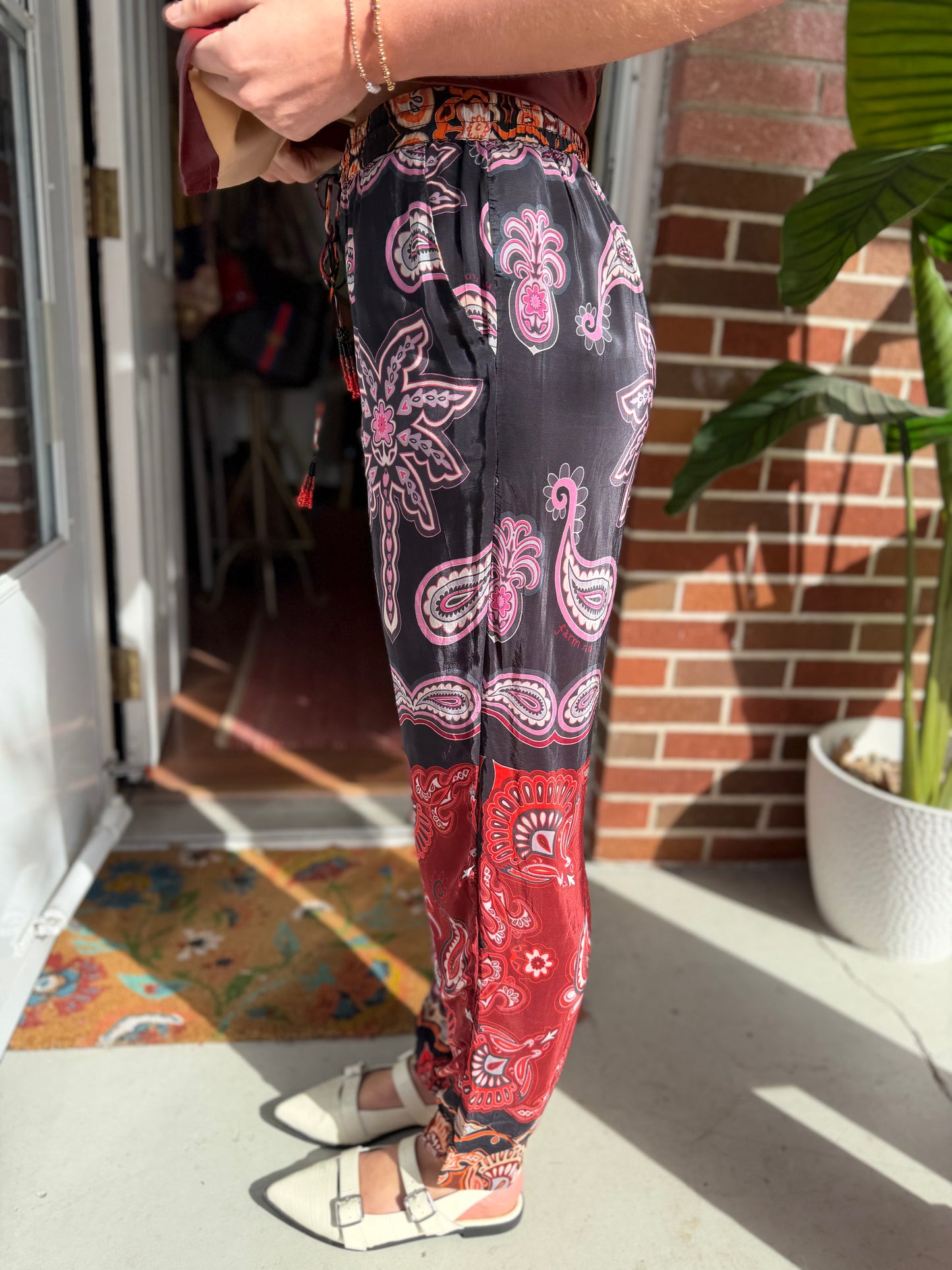 Farm Rio | Printed Draw String Satin Pants, s