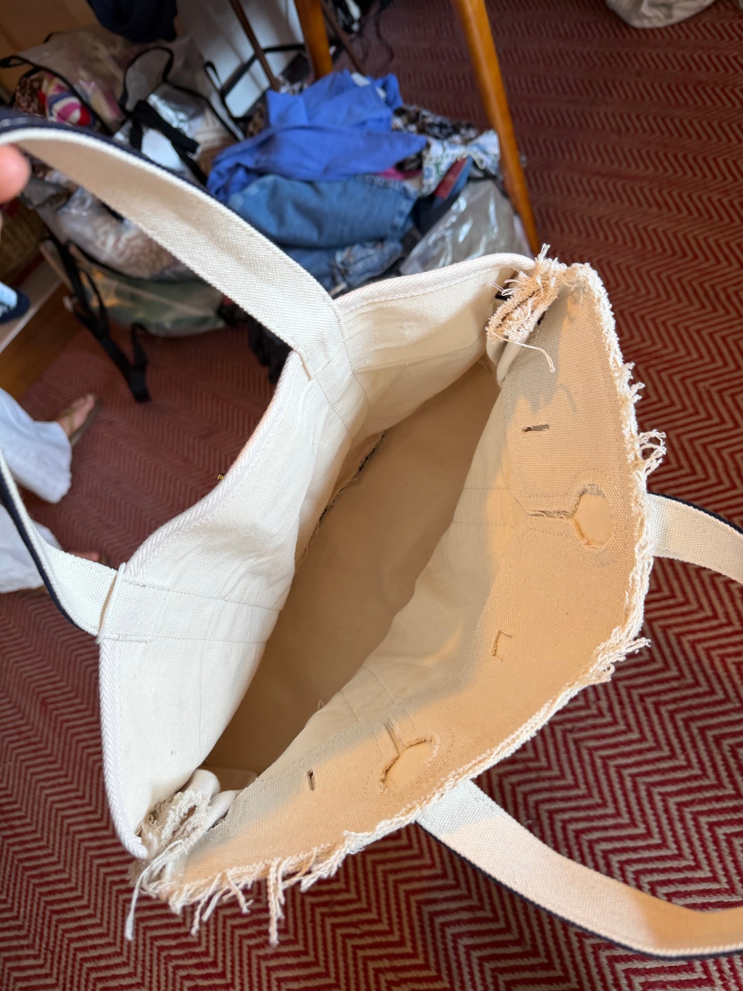 Navy / Cream / Gold  Boatkin