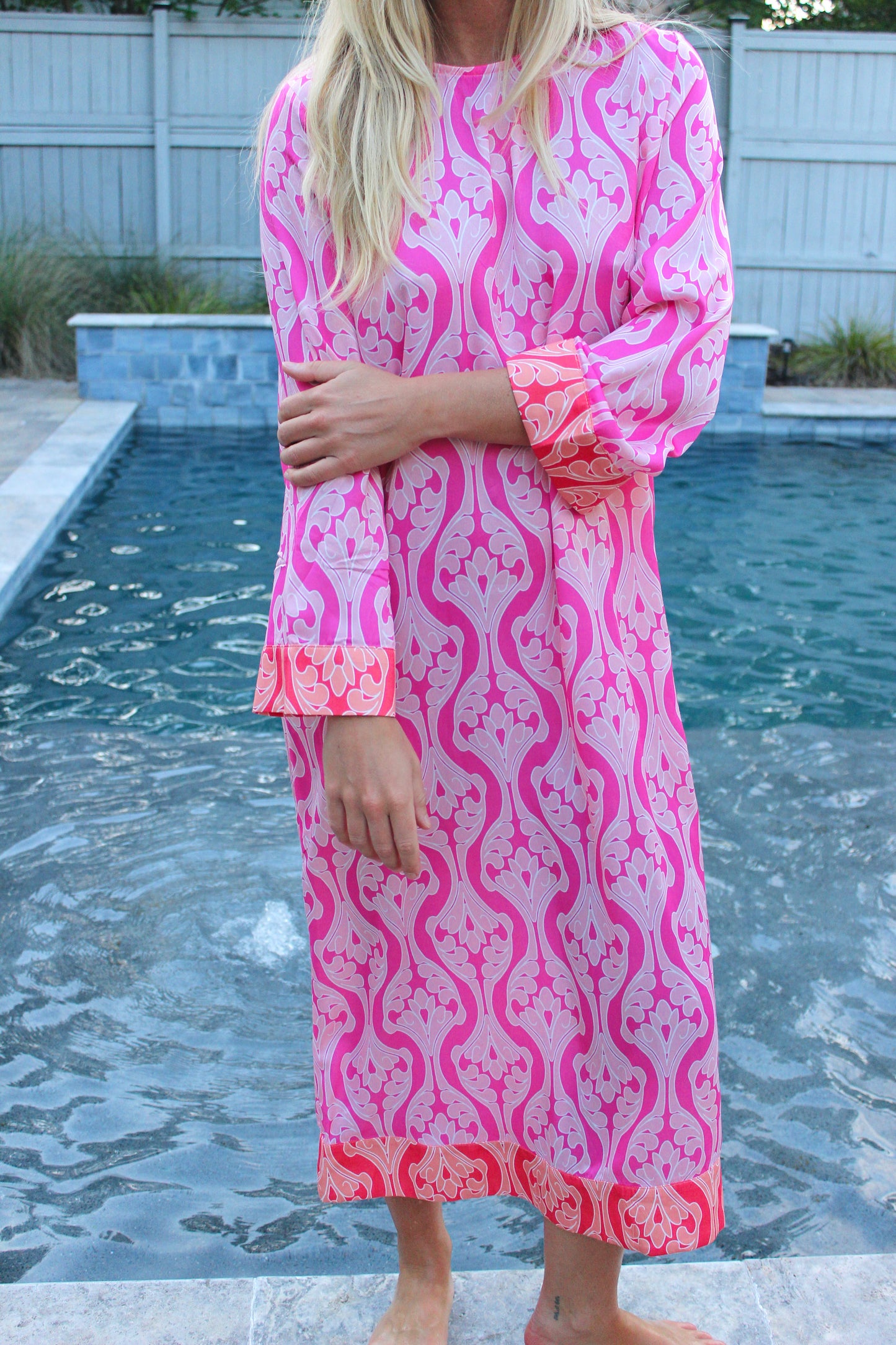 Hyacinth House | Longsleeve Midi  Dress, M