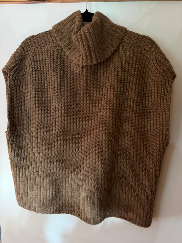 Splendid | Brown Sleeveless Turtleneck, S