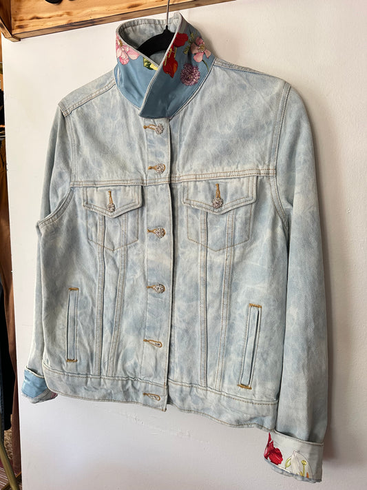 Ohama Couture | 1970's Gucci Floral lSilk Denim Jacket, M