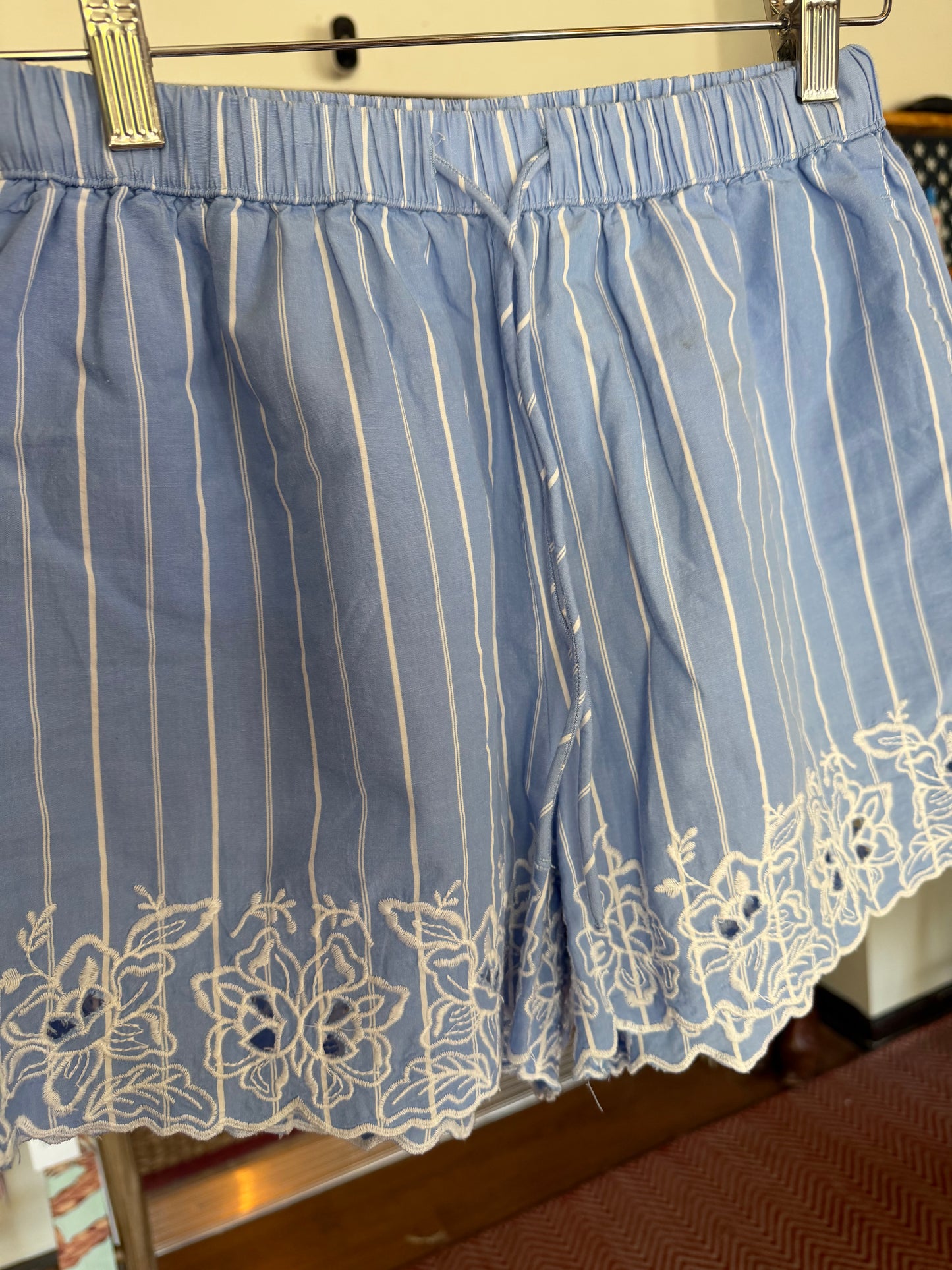 Future Collection | Striped Floral Detail Shorts, XS