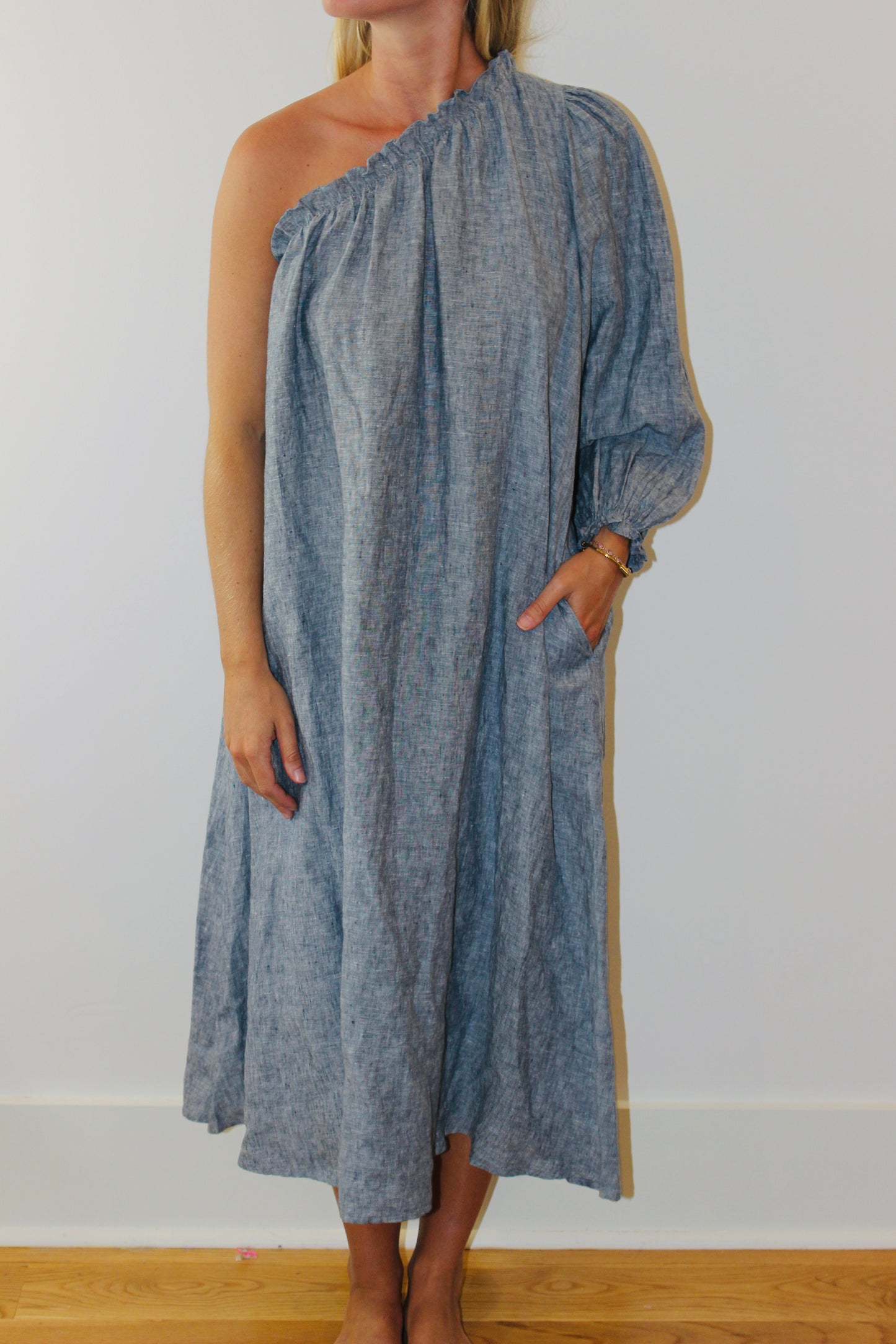 LAKE | One Shoulder Linen Milly Midi Dress, S