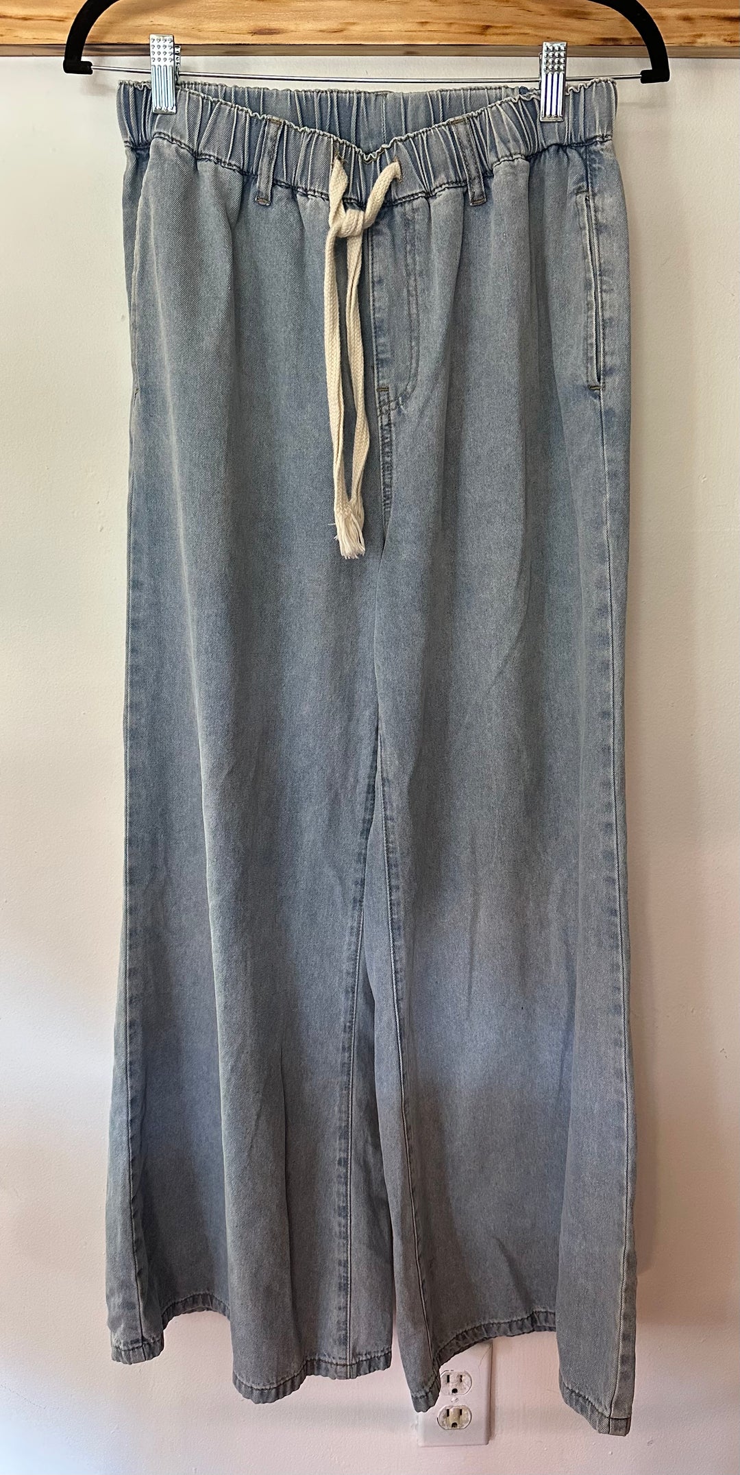 Cider | Leslie Denim High Waist Solid Tie Front Wide Leg Trousers, S