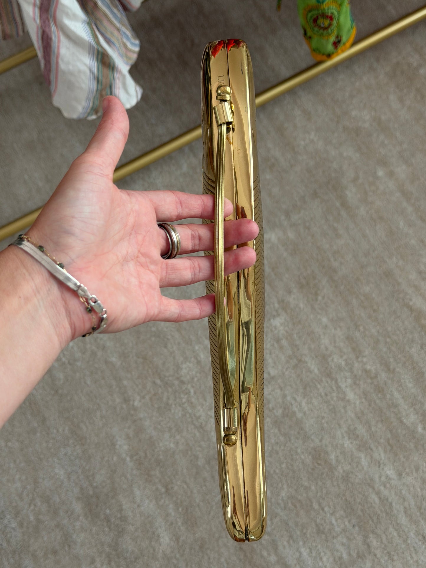Vin.  | Gold Fishy Brass Purse, OS