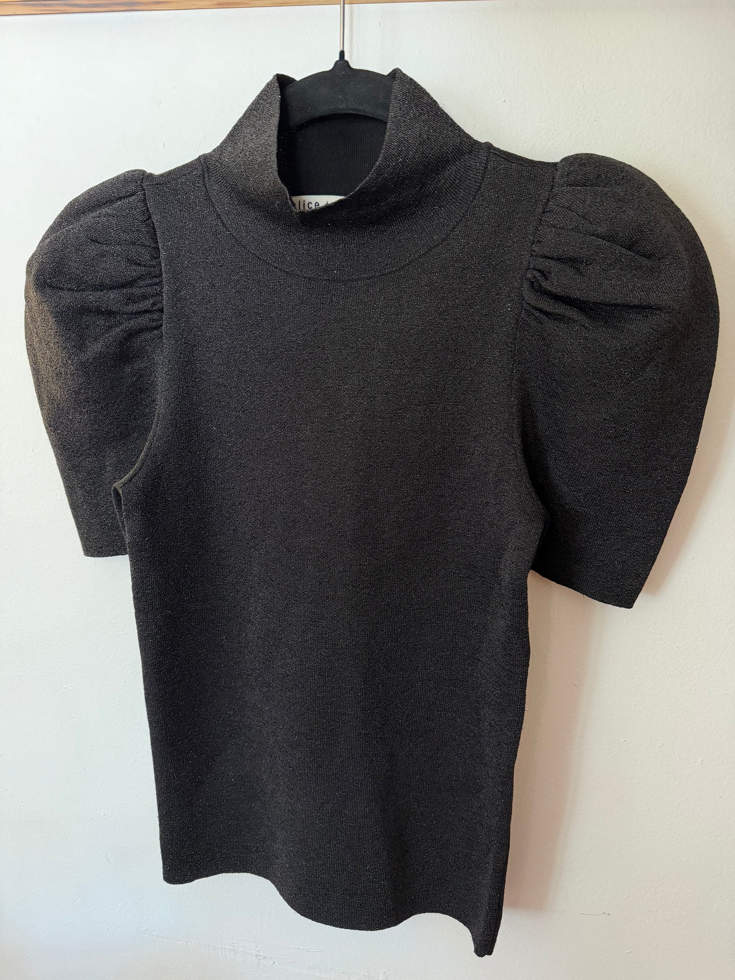 Alice + Olivia | Charcoal Shimmery Gathered Shoulder Top, XS