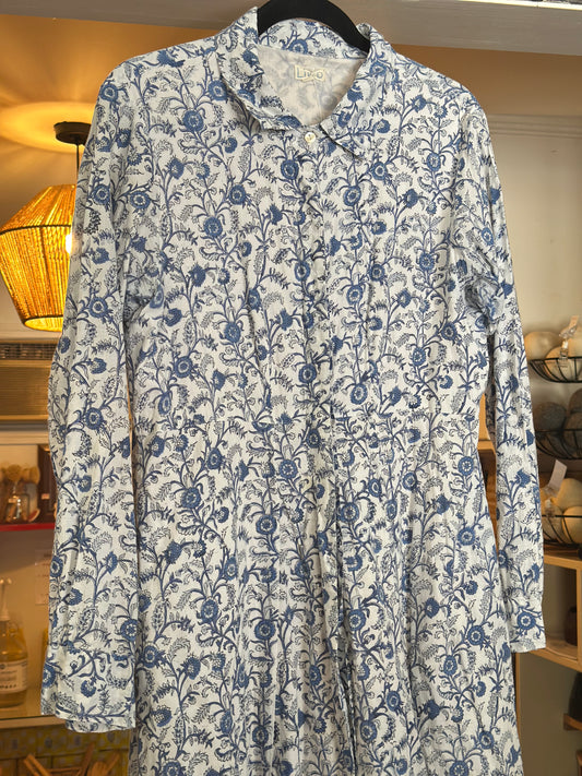 Livro | Classic Shirt Dress in Jacobean Floral