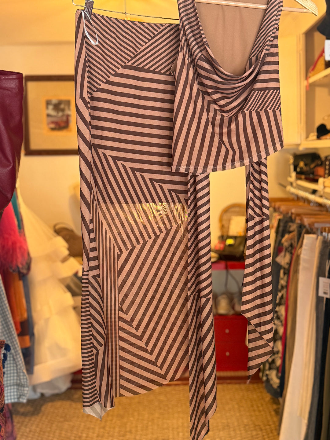 3 Piece Cape Neck Set, XS/S