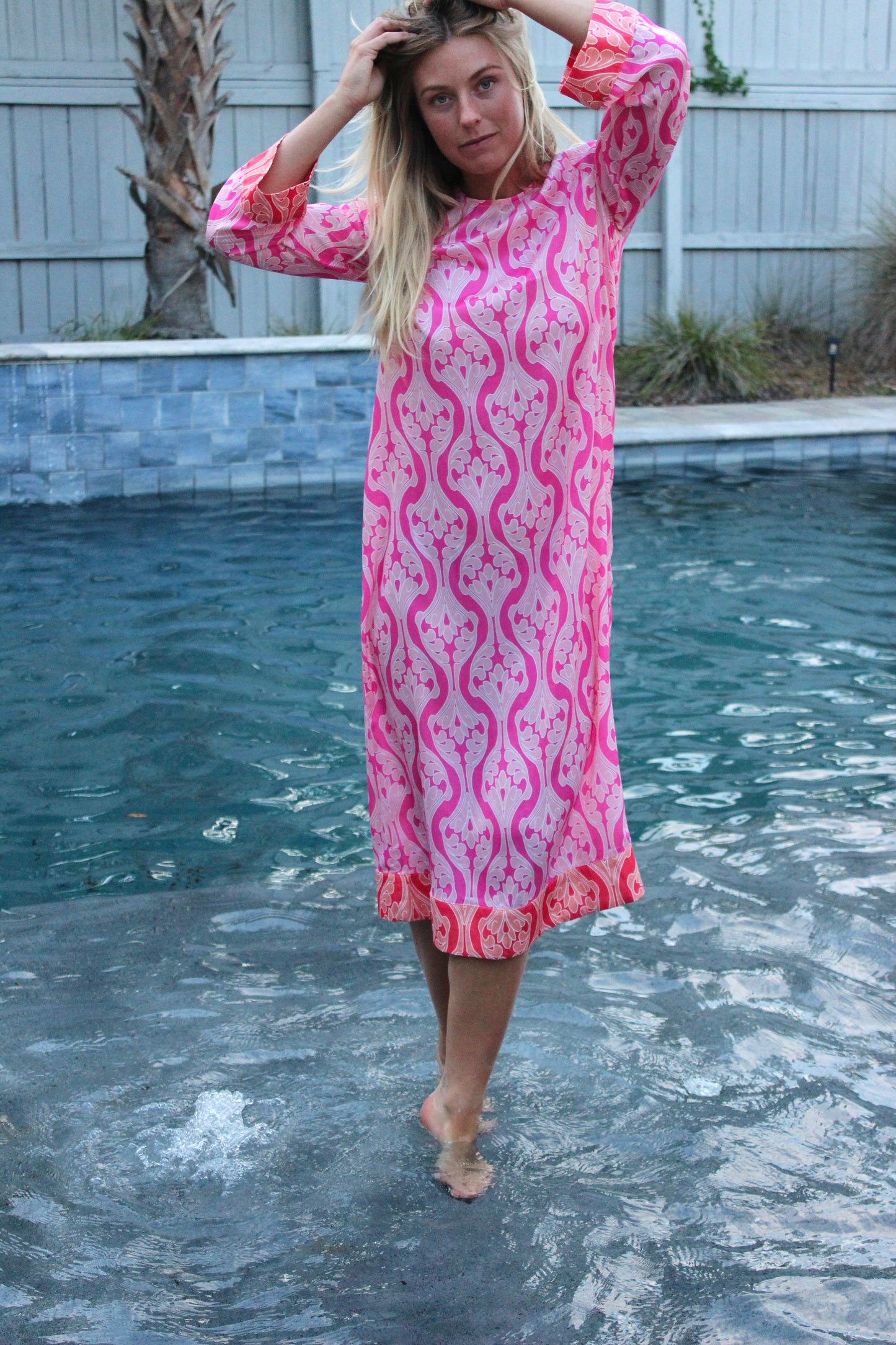 Hyacinth House | Longsleeve Midi  Dress, M