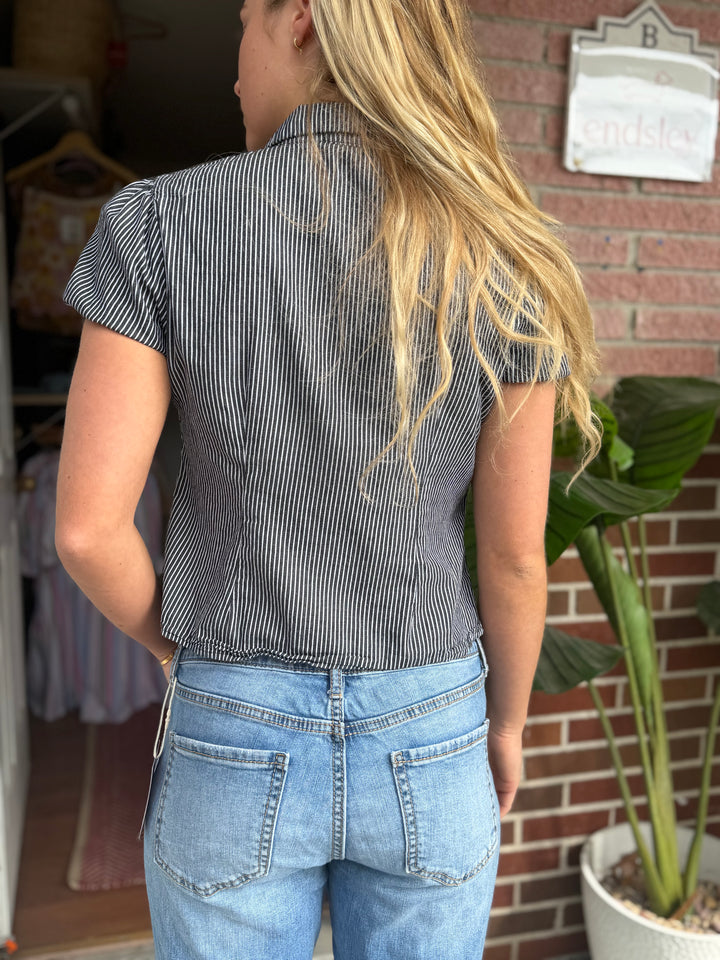Medusa | Puffed Shoulder Button Up, M