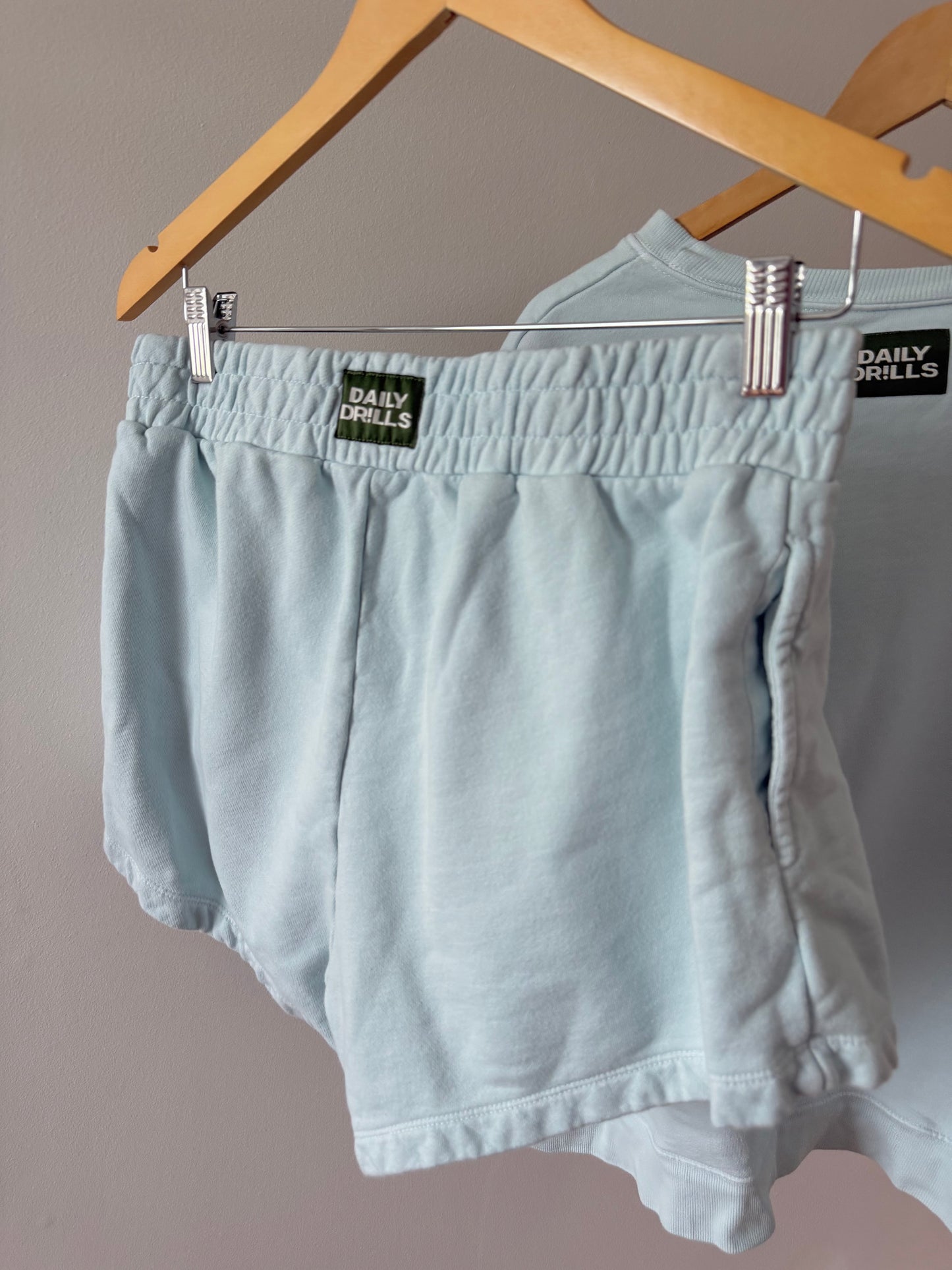 Daily Drills | Ice Blue Short Crew Set, M/L