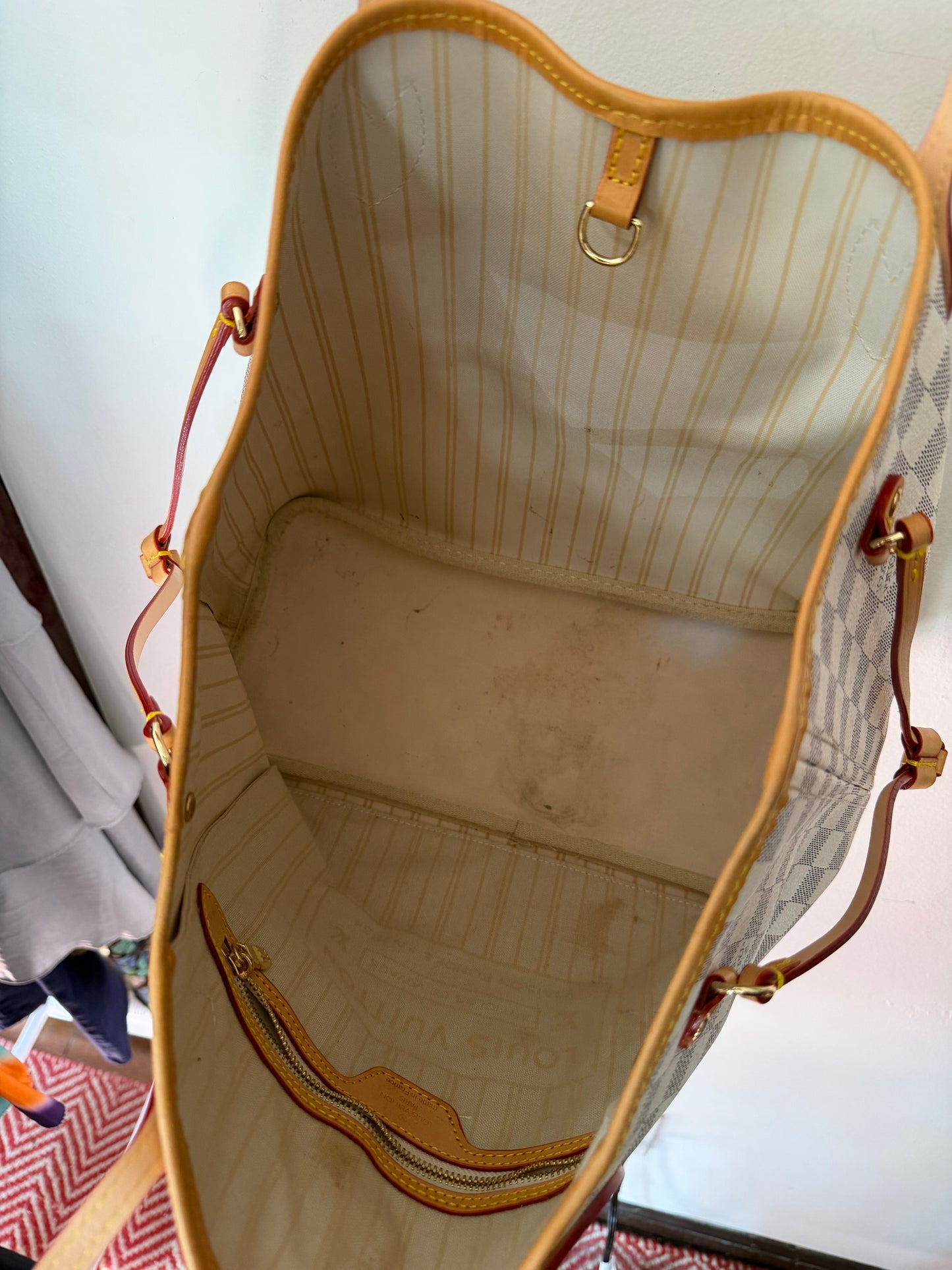 Louis Vuitton | Damier Azur Neverfull w/Pouch