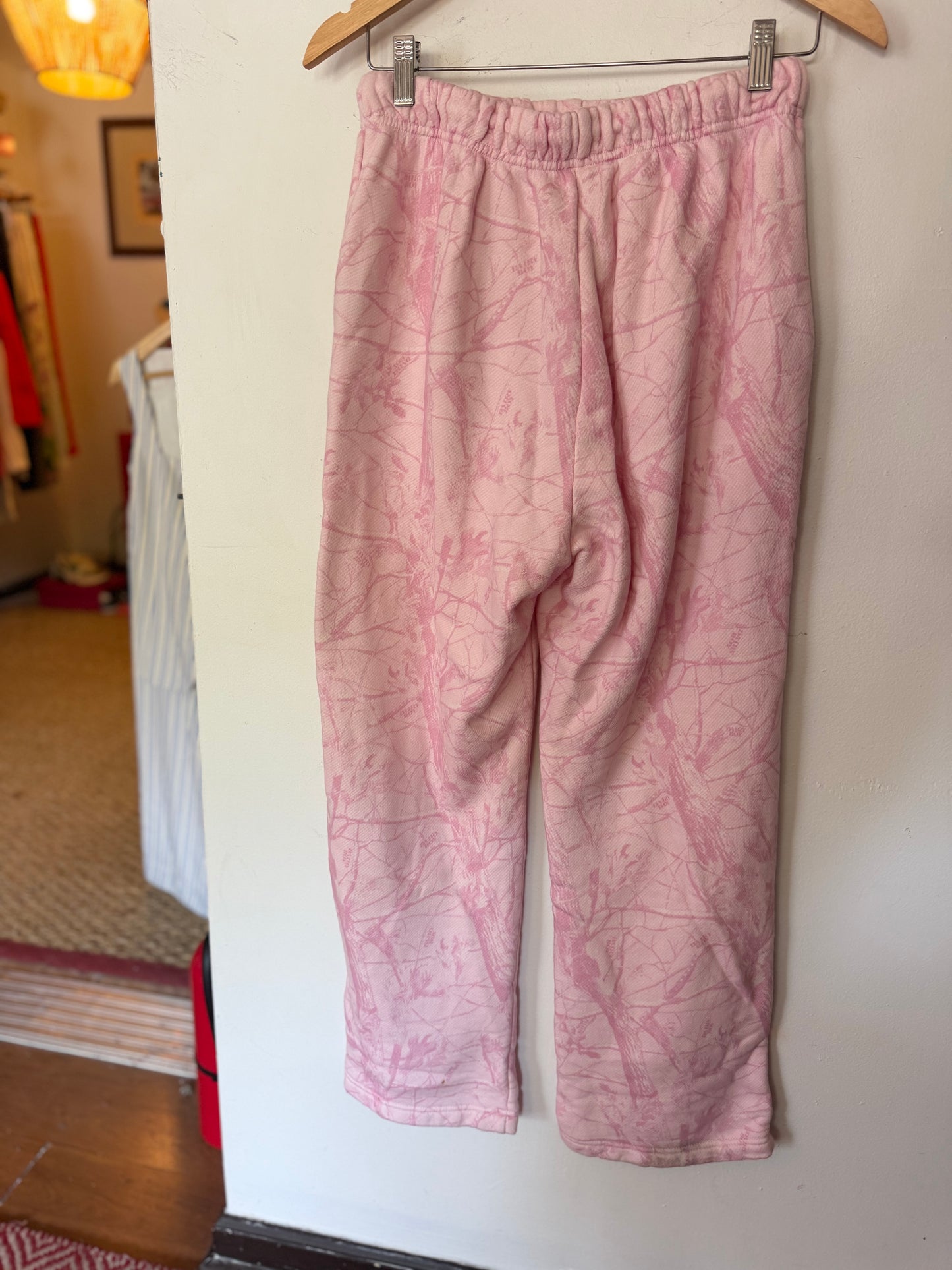 Dairy Boy | Bubblegum Camo Sweatset, S