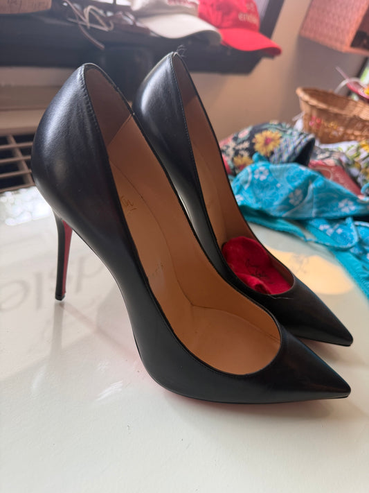Christian Louboutin | Decollete 554 Leather Pump, 39.5