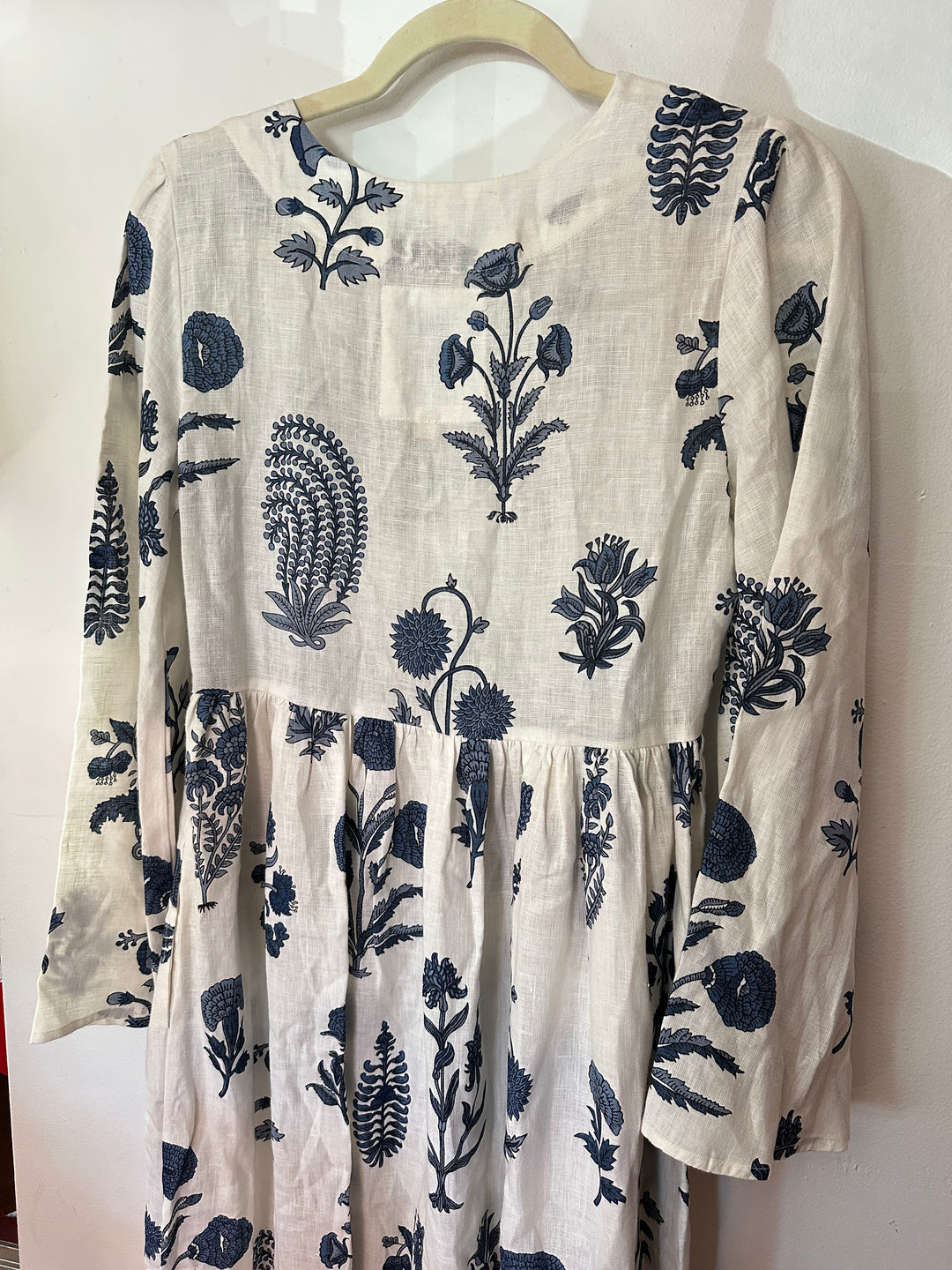 Maison Marigold  | 100% Linen Floral Maxi Dresss, XS
