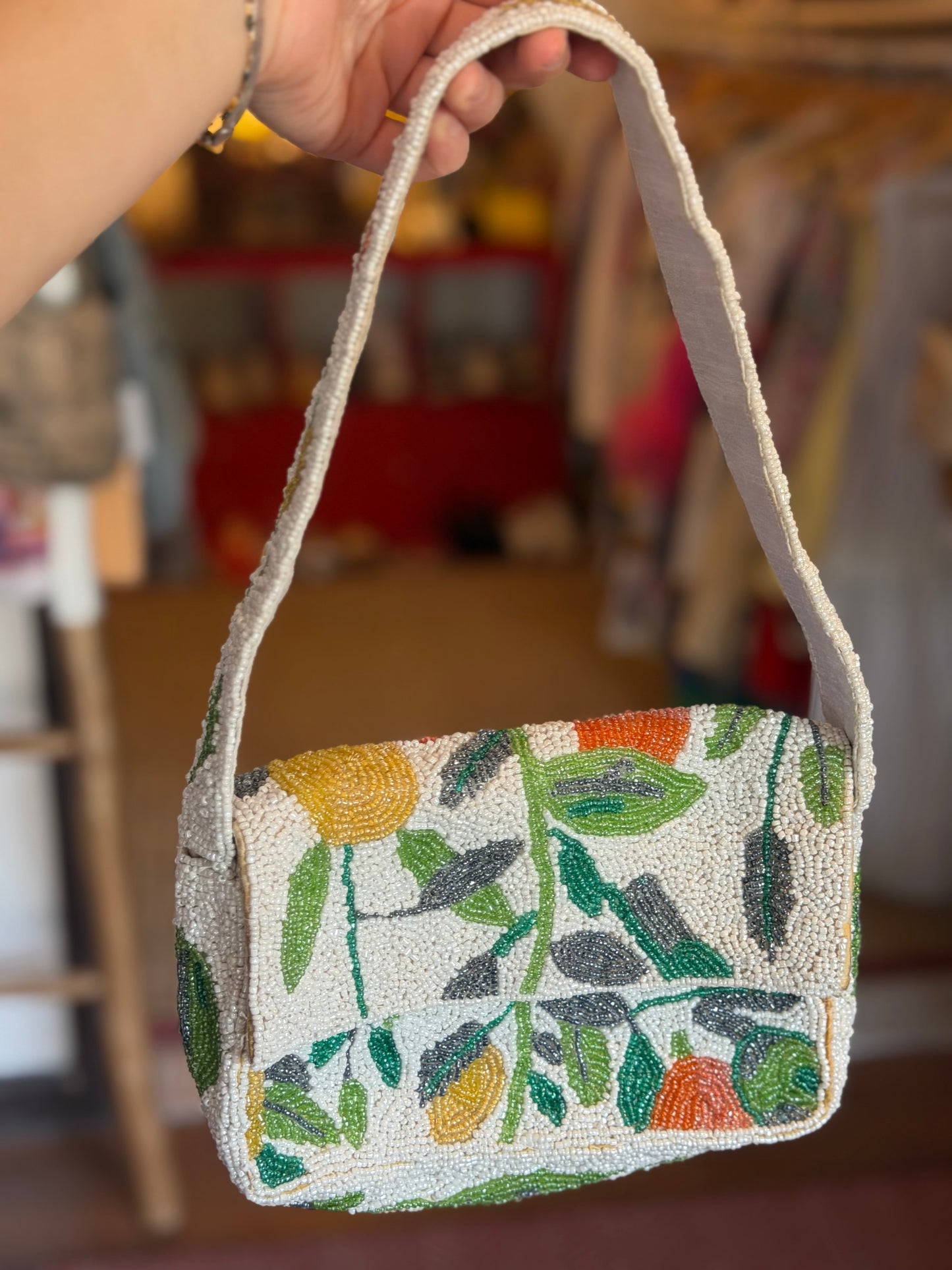 Lulu | Bead Purse , 8