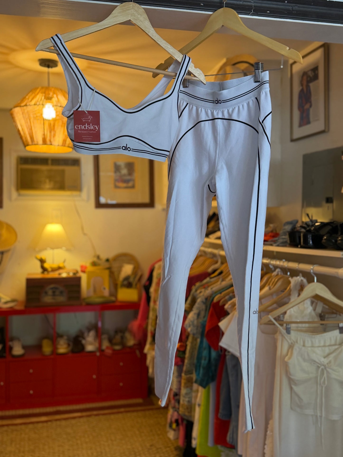 Alo | Airbrush High-Waist Heart Throb Set, XS