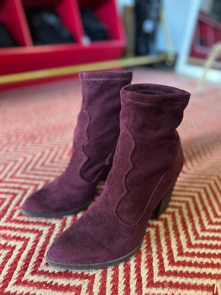 Dolce Vita | Plum Suede Boot Heels