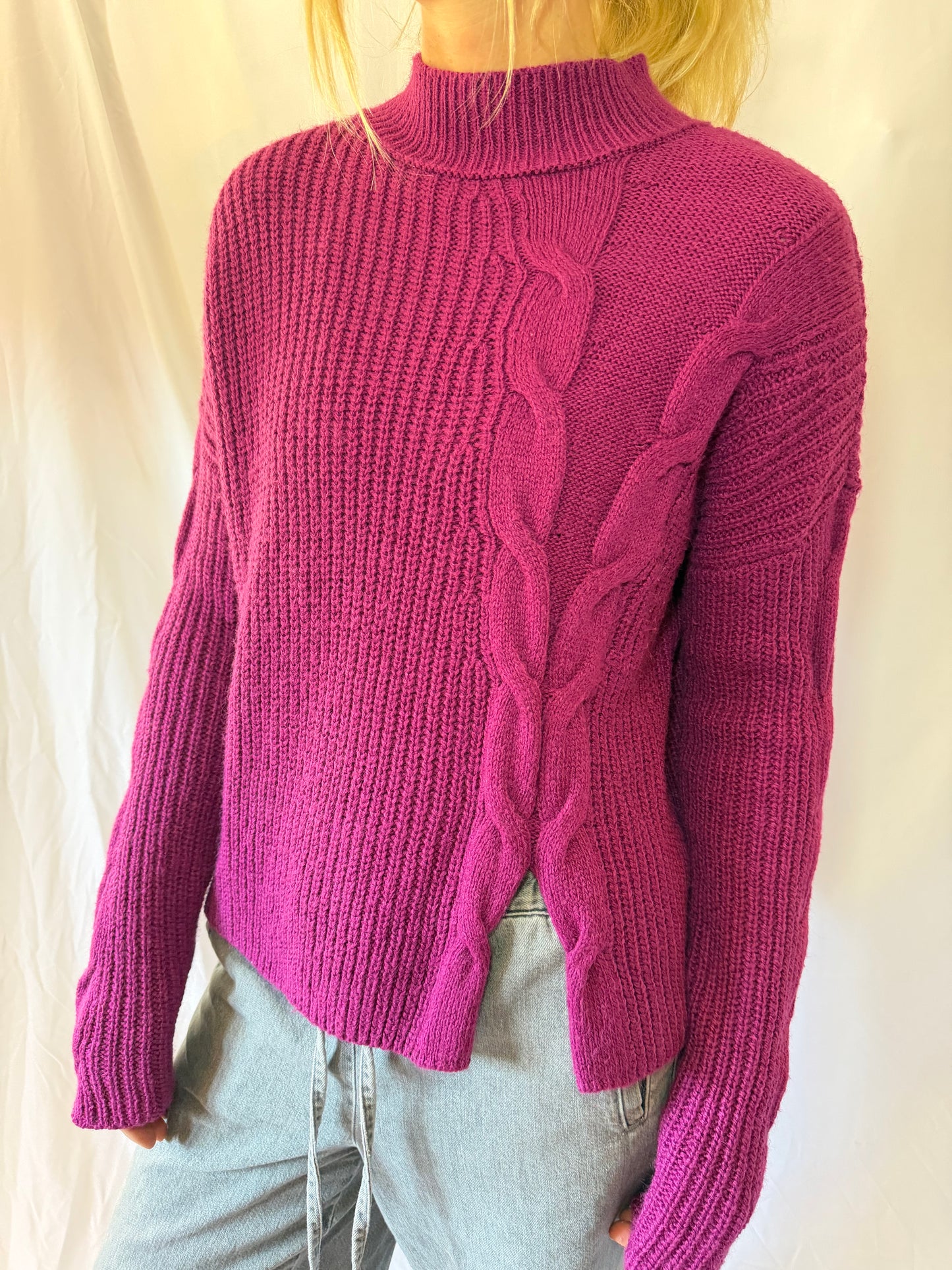 Belle Vere | Fuchsia Sweater, M