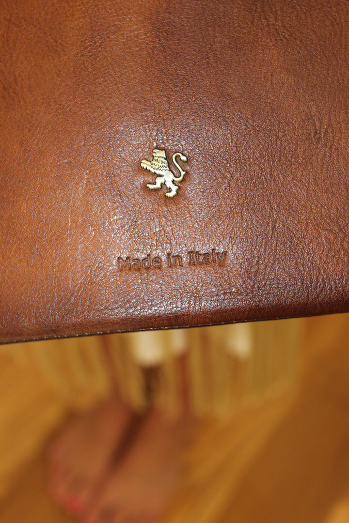 Pratesi  | Italian Leather Wrist Bag