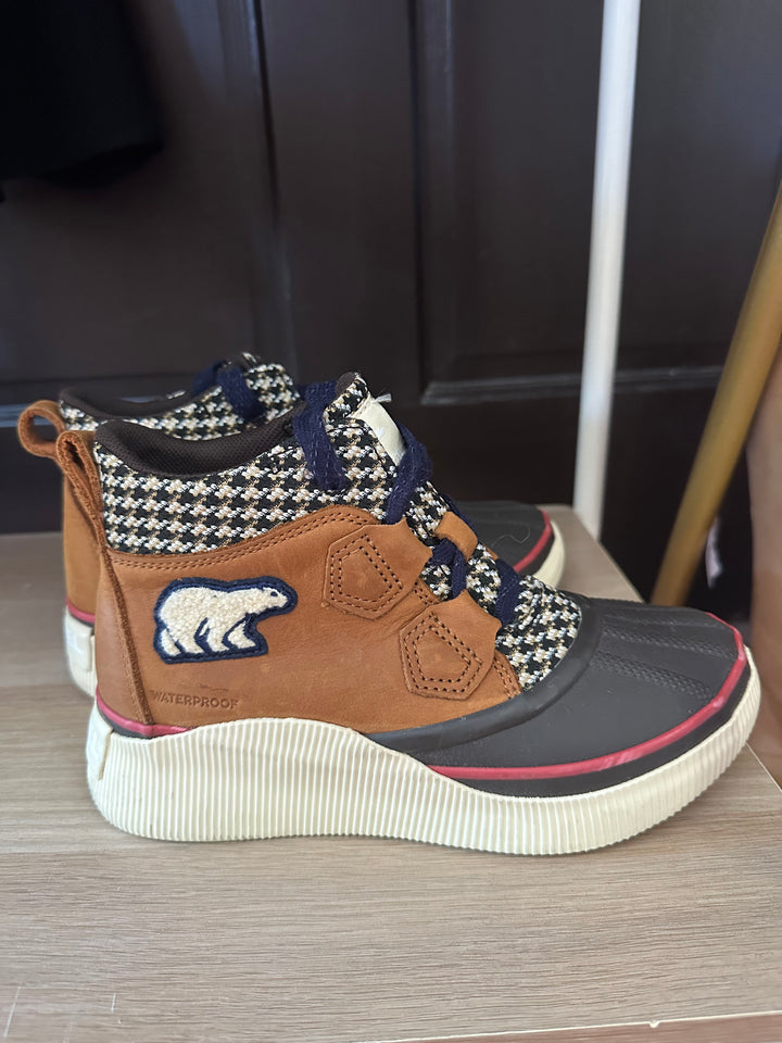 Sorel | Out N About IV Varsity Classic Waterproof Boots, 6.5