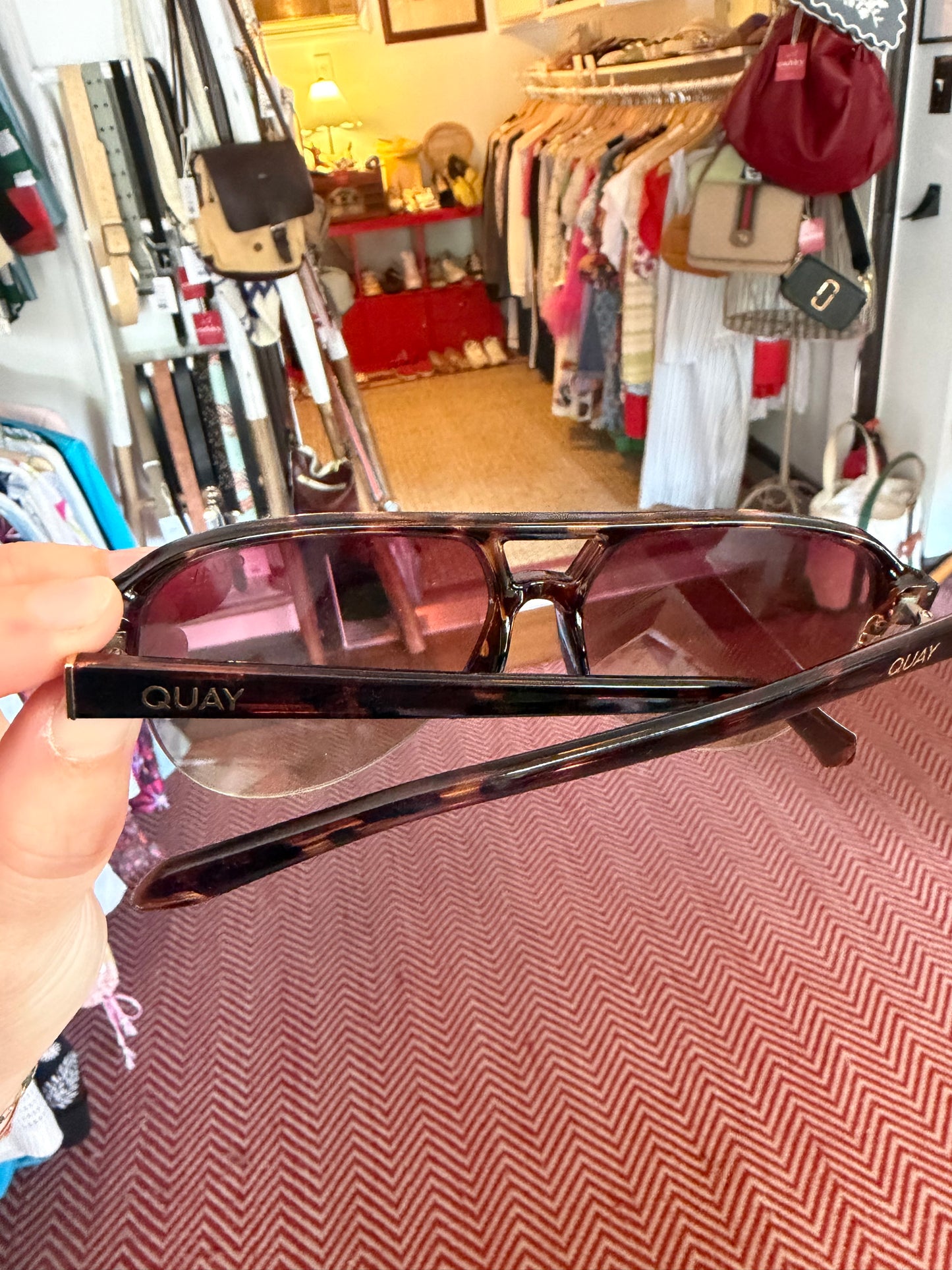 Quay  | Sunglasses