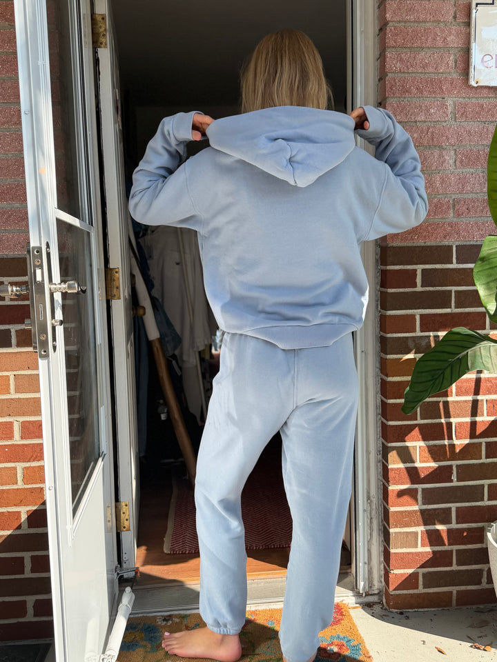 Perfectwhitetee | Baby Blue Sweat Set, M