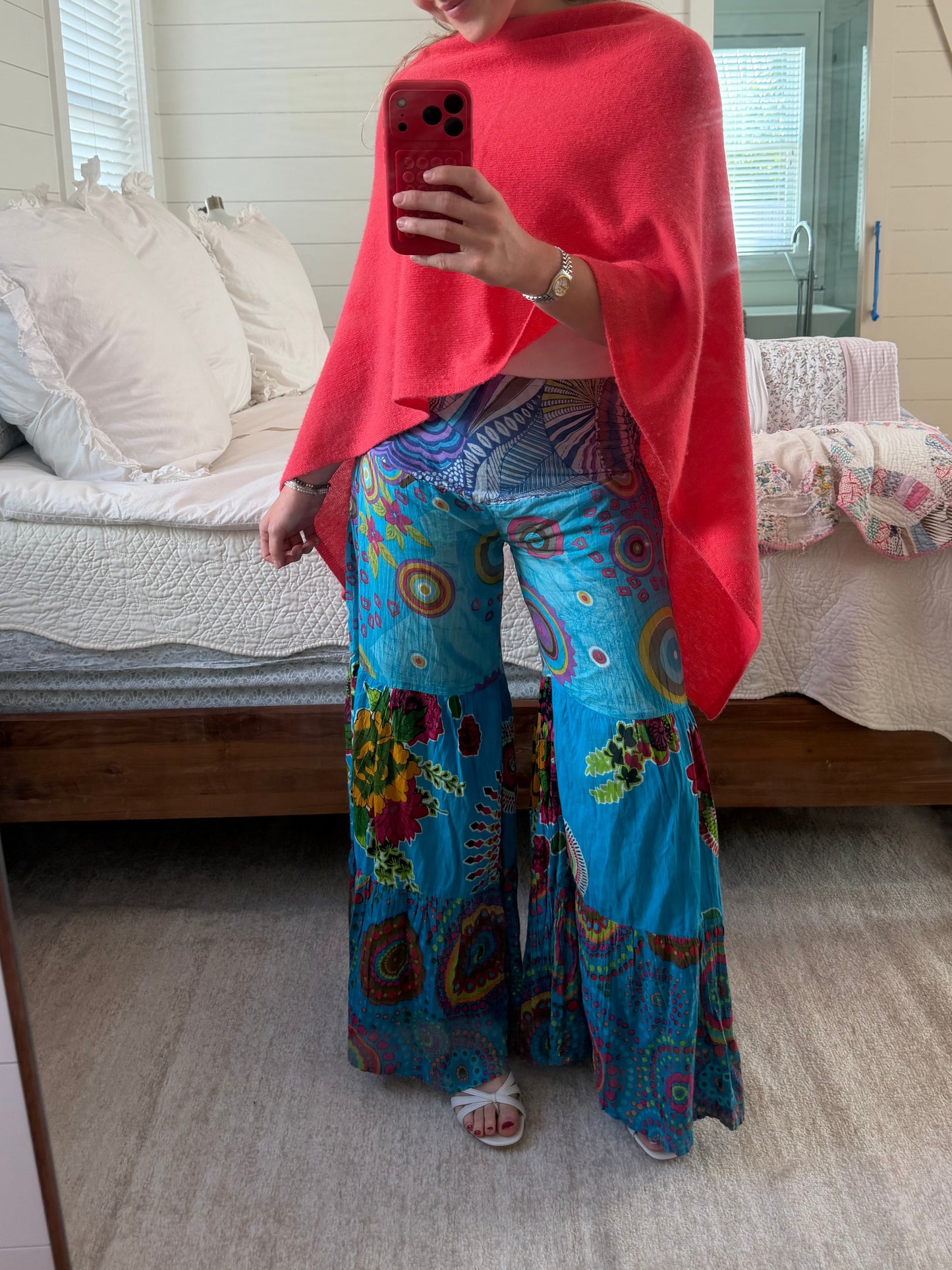 Claudia Nichole | Cashmere Poncho, OS
