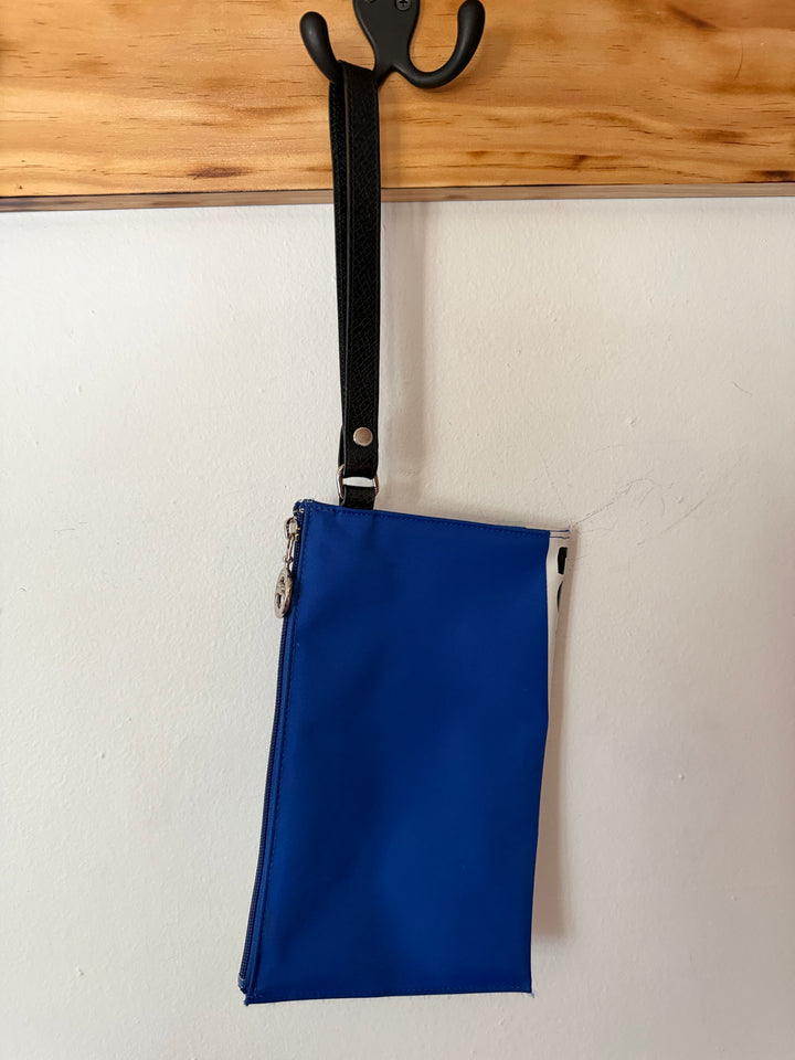 Longchamp | Wrist Wallet, 8.75"x5.25"