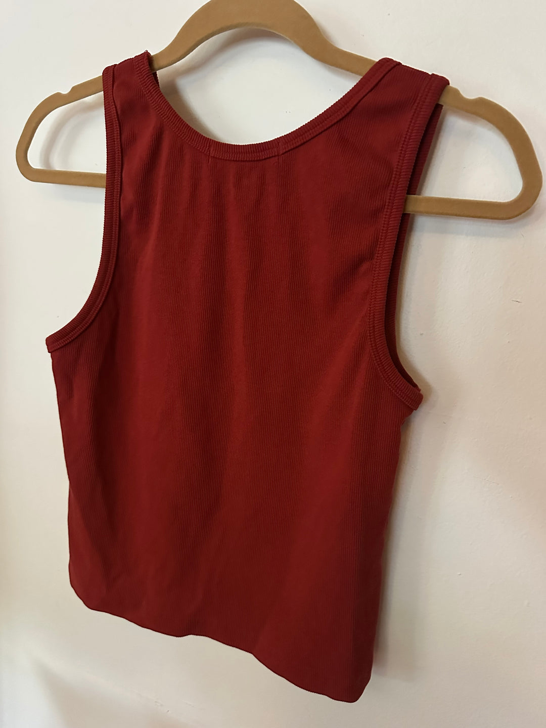 Perfectwhitetee | Maroon Ribbed Tank
