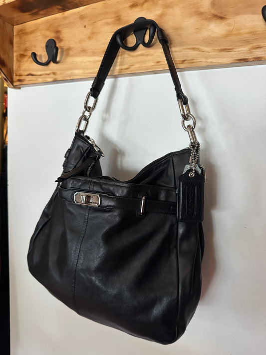 Coach | Chain Shoulder Bag