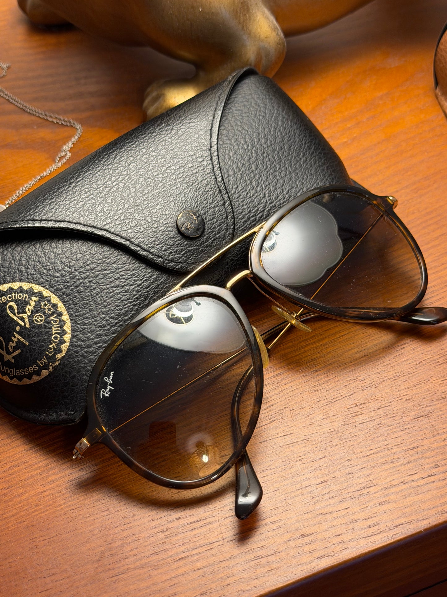 Ray Ban | Tortoise Aviators