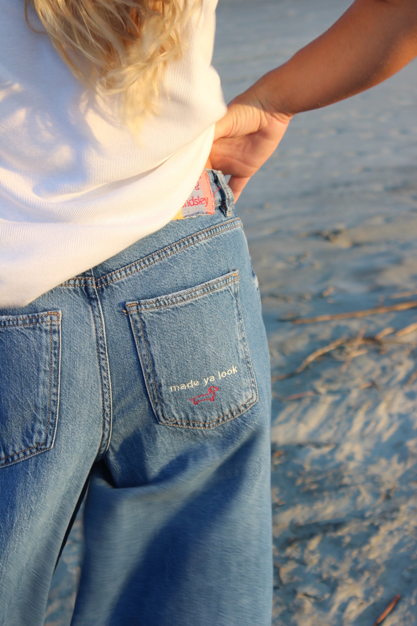 Endsley  | Made Ya Look Jeans, M