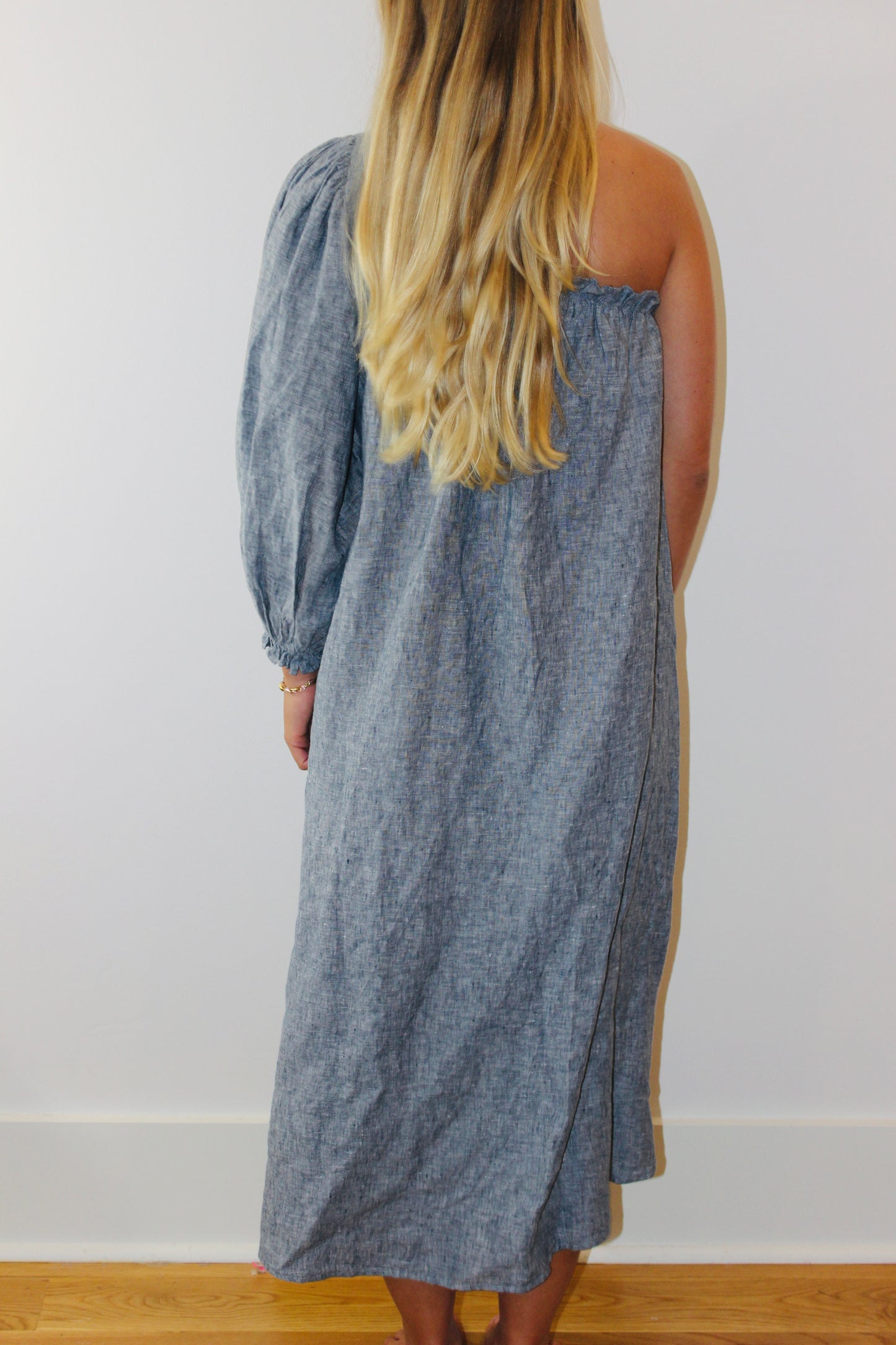 LAKE | One Shoulder Linen Milly Midi Dress, S