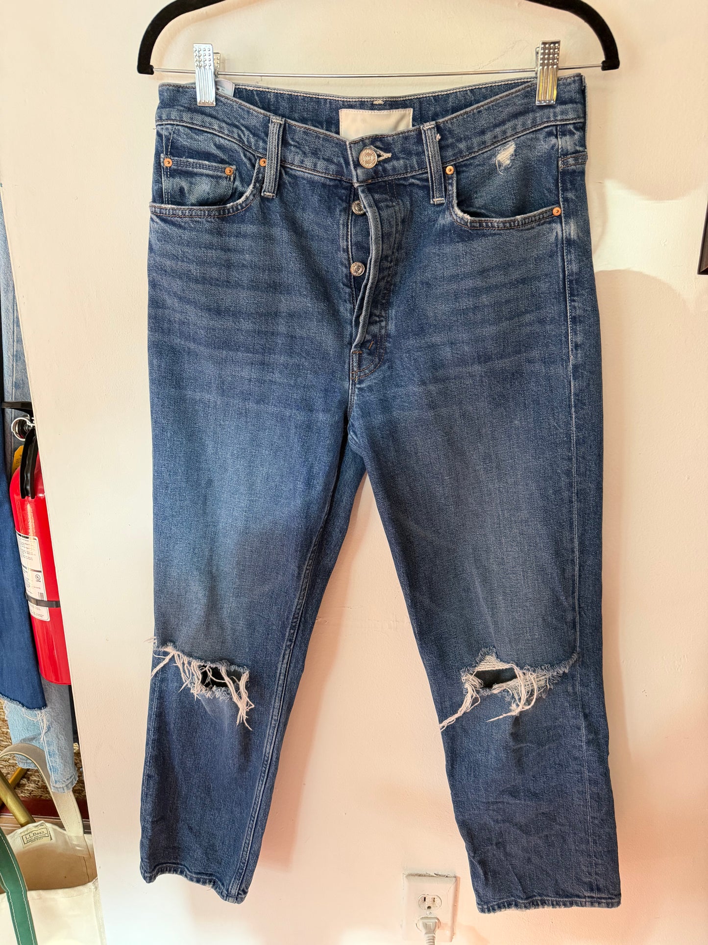 Mother | The Tomcat, 30