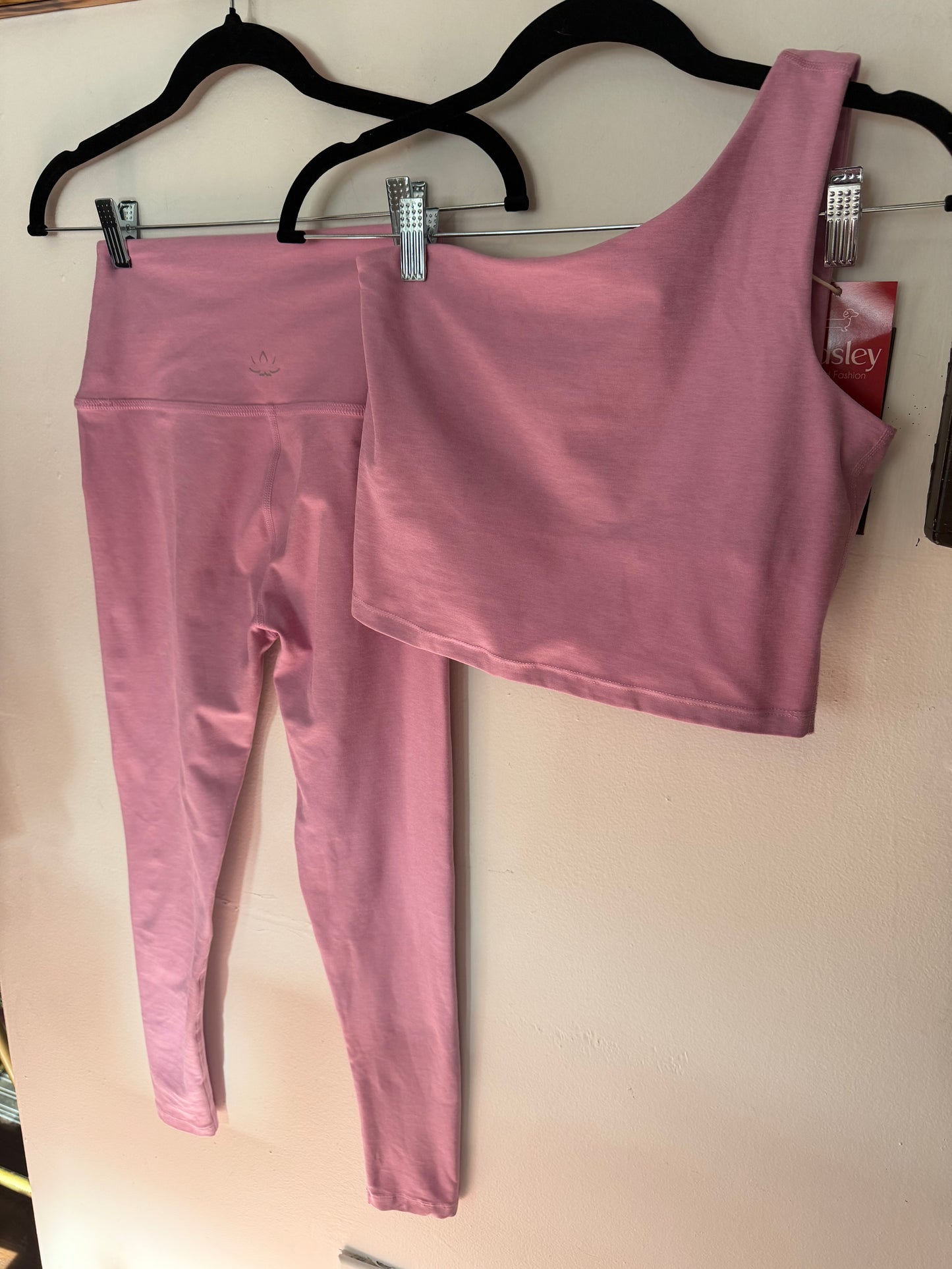 Beyond Yoga | Pink Yoga Set, M