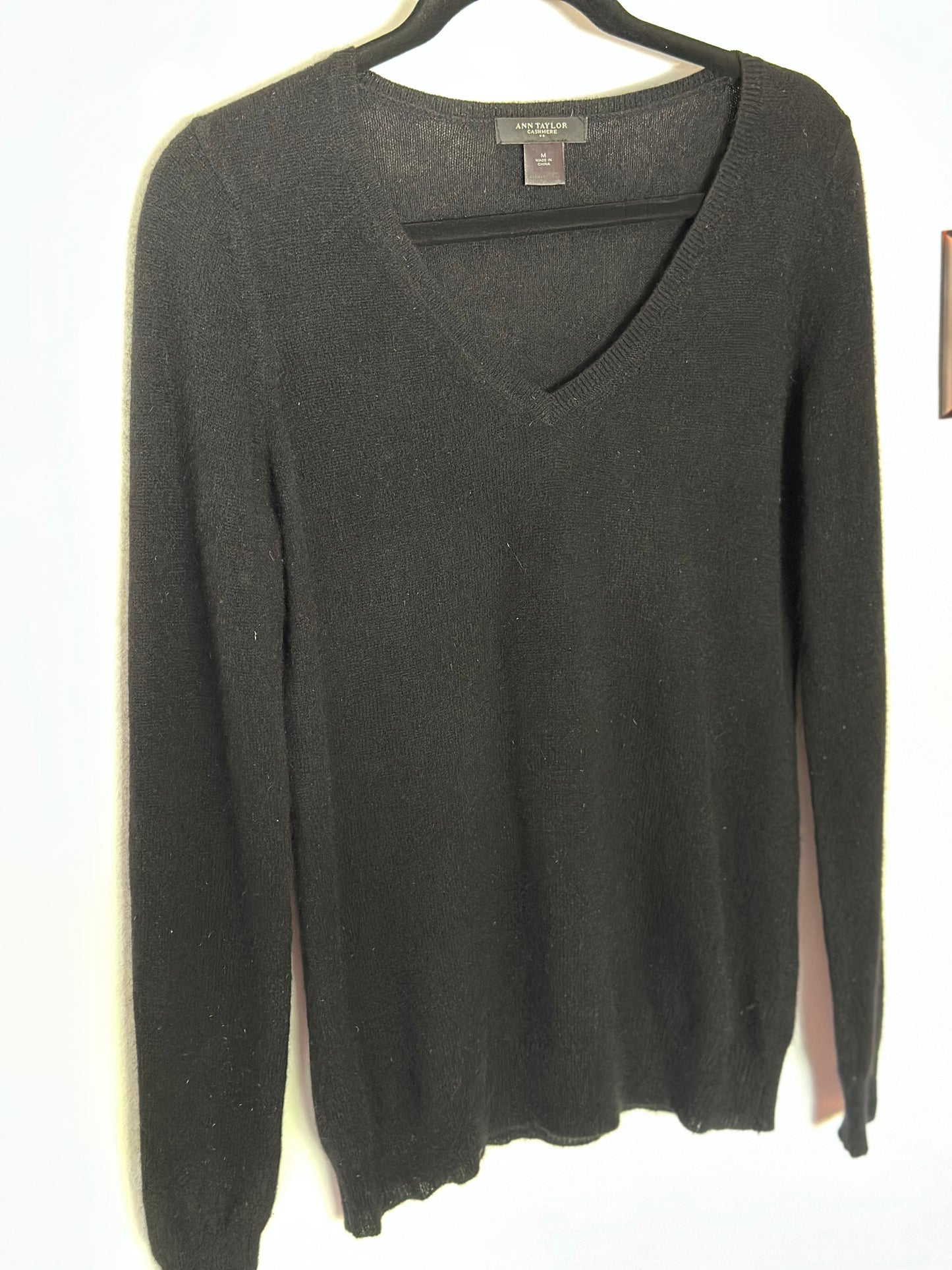 Ann Taylor | Cashmere V-Neck Sweater