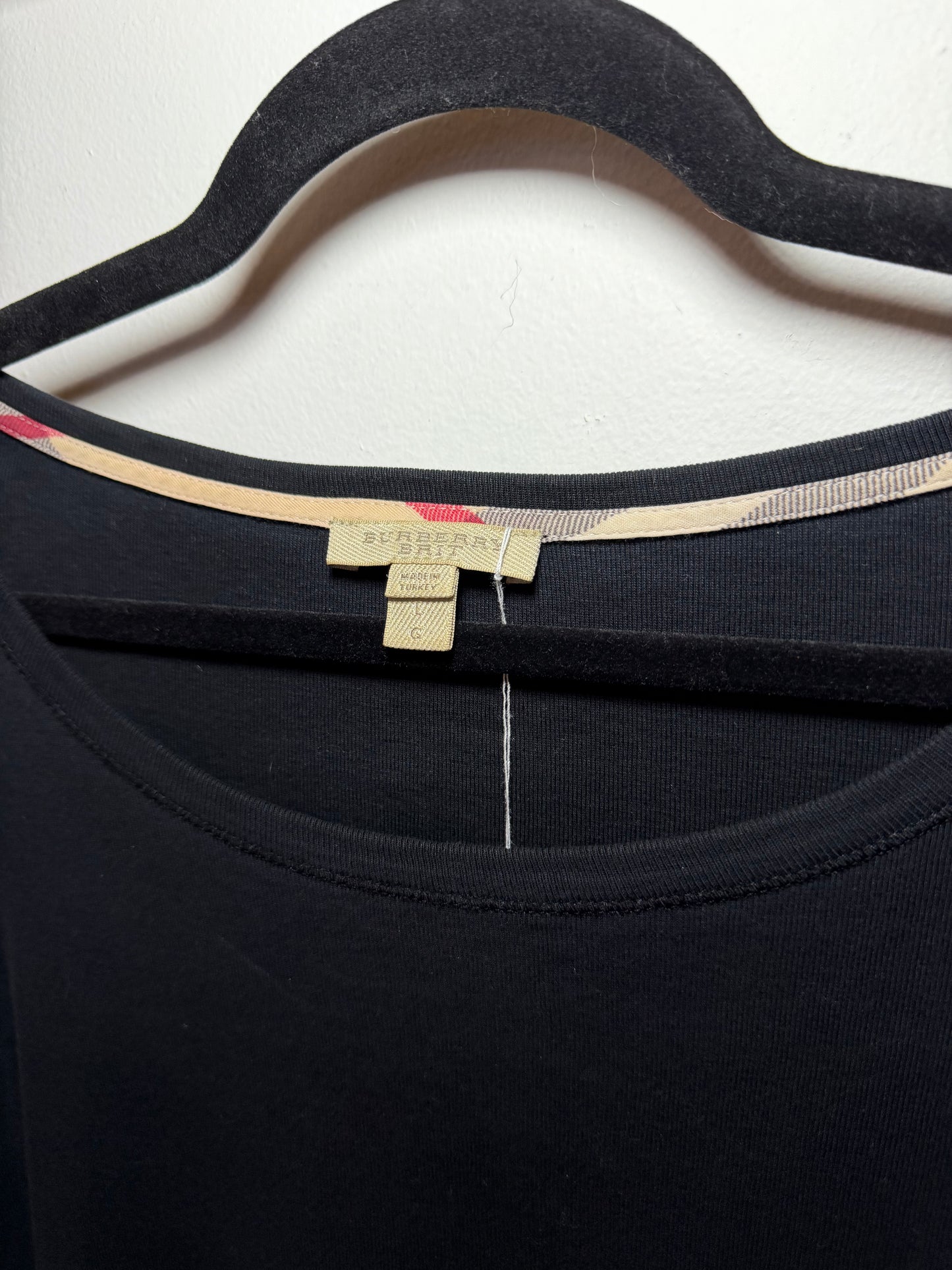 Burberry | Black Long Sleeve