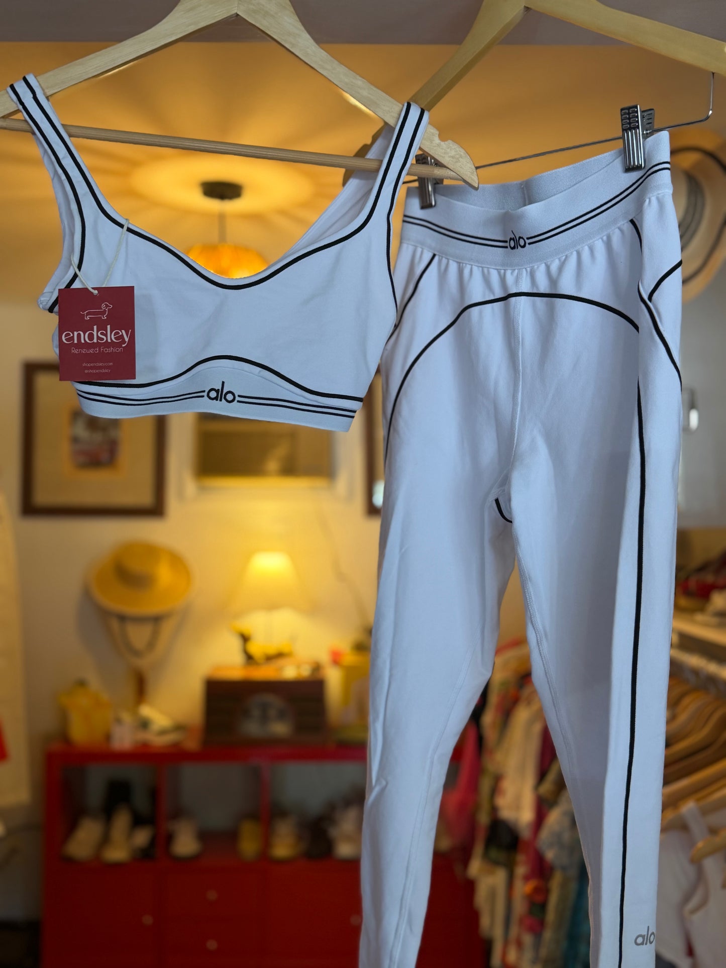 Alo | Airbrush High-Waist Heart Throb Set, XS
