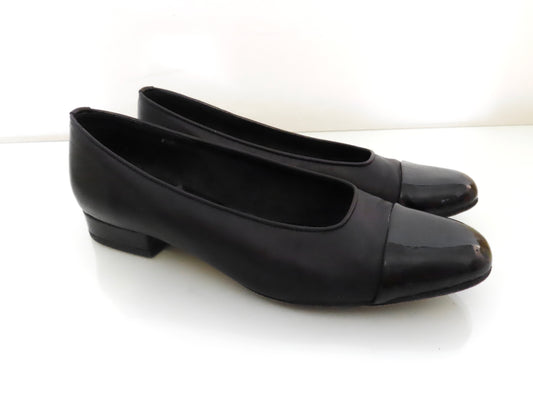 Vaneli | "Forever" Cap-Toe Flat | Leather