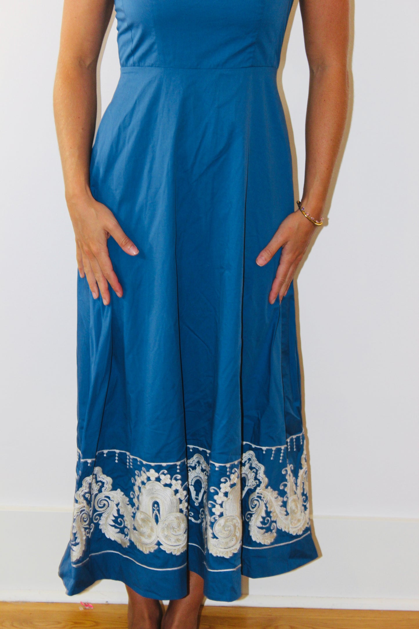 Tuckernuck  | Midi Embroidered Dress, XS